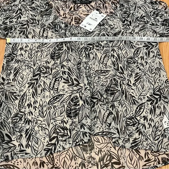 Zara Printed Ruffle Blouse - Picture 10 of 10